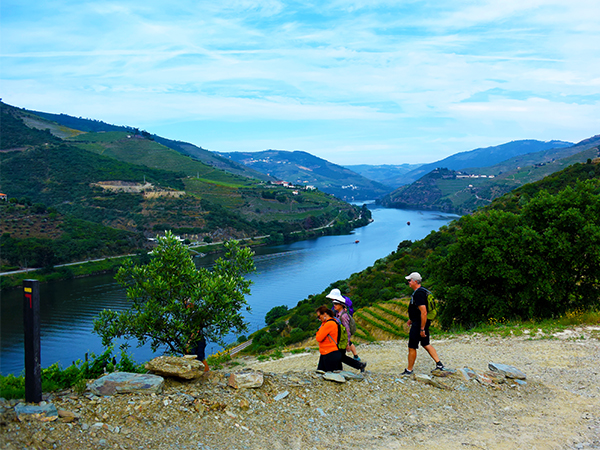 Caminhada no Douro e Aldeias Históricas | Guiado