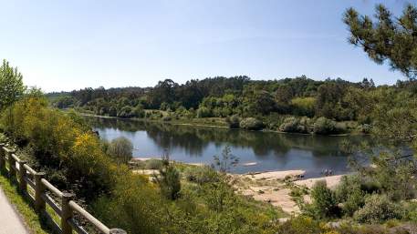 Ecopista do Rio Minho / Walking