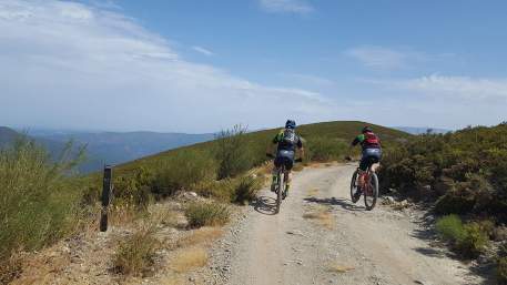 Grande Rota das Aldeias Históricas / Cycling