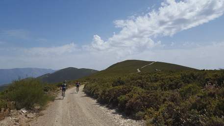 Grande Rota das Aldeias Históricas / Cycling