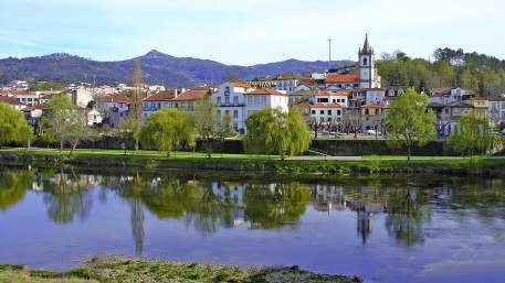 Ecovia do Rio Lima / Cycling