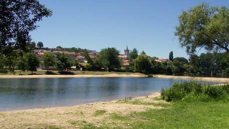 Ecovia do Rio Lima / Walking