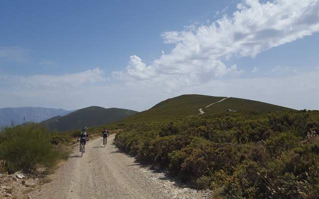 Grande Rota das Aldeias Históricas / Cycling